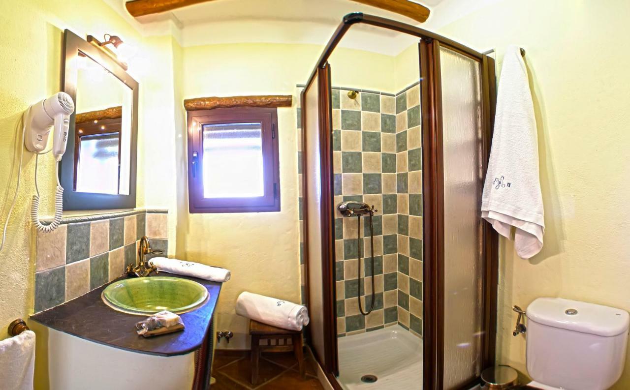 Alpujarra Cortijo Casilla Noguera * Pórtugos